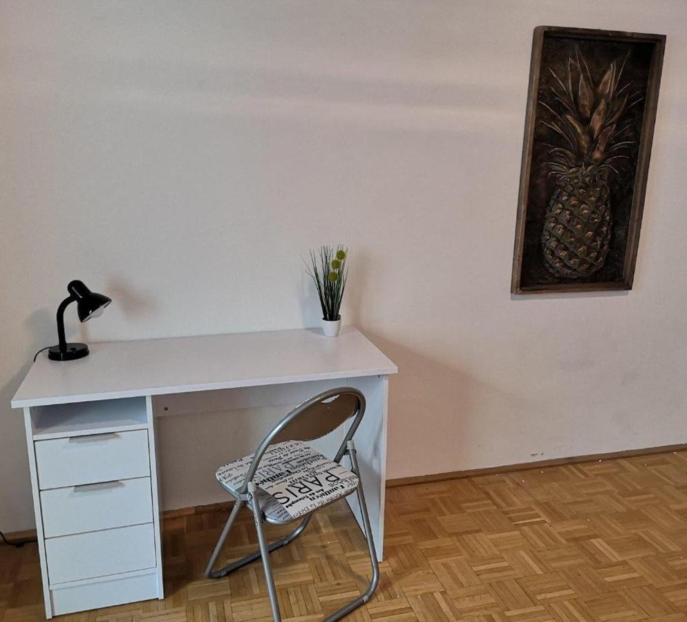 Hidden Gem By Jr City Apartments Виена Екстериор снимка